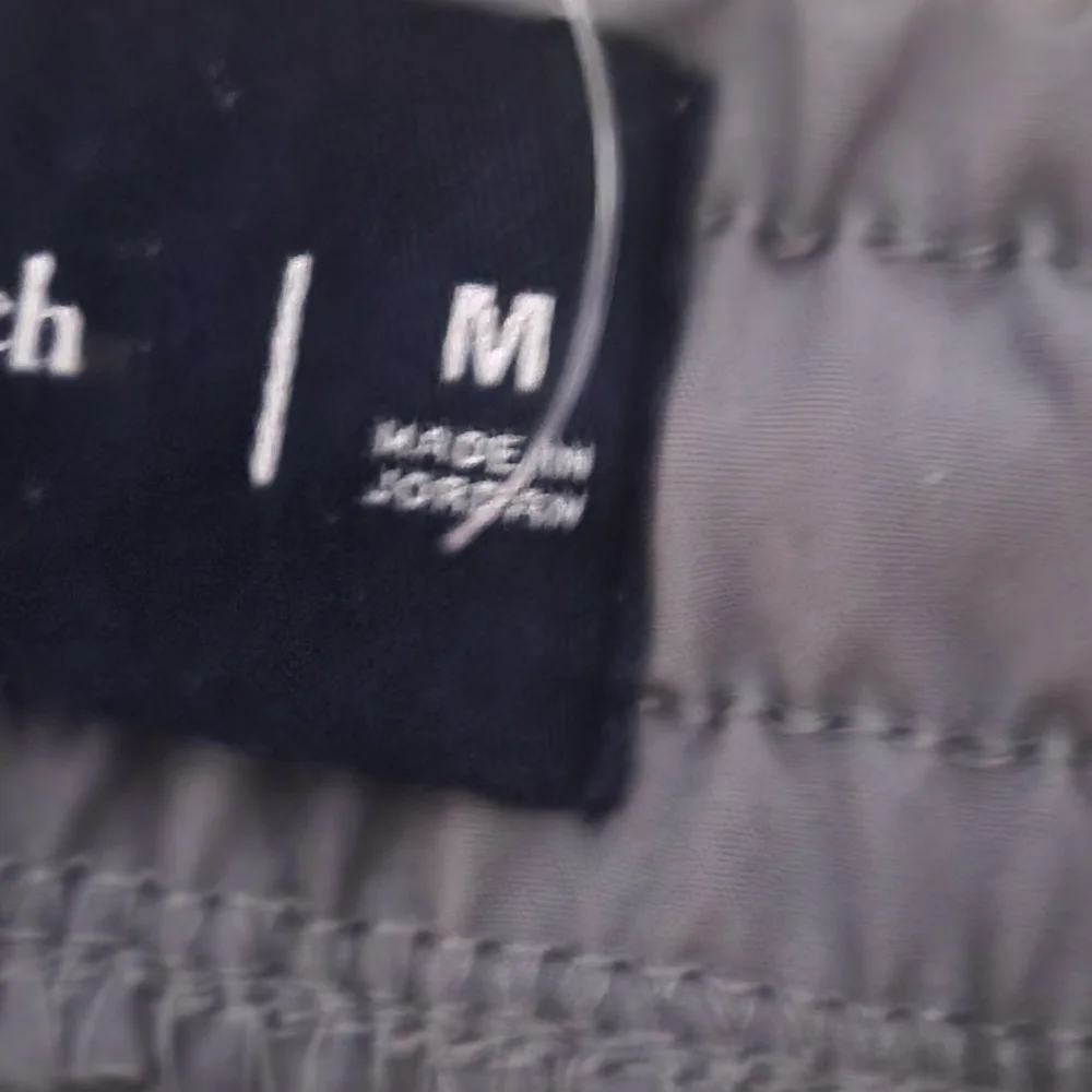 Livi/Abercrombie & Fitch combo - Picture 13 of 16